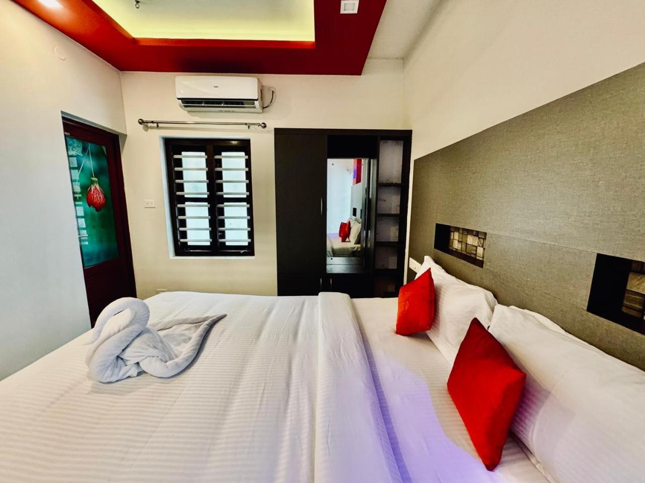 Venice Rosedale Alappuzha Exterior photo